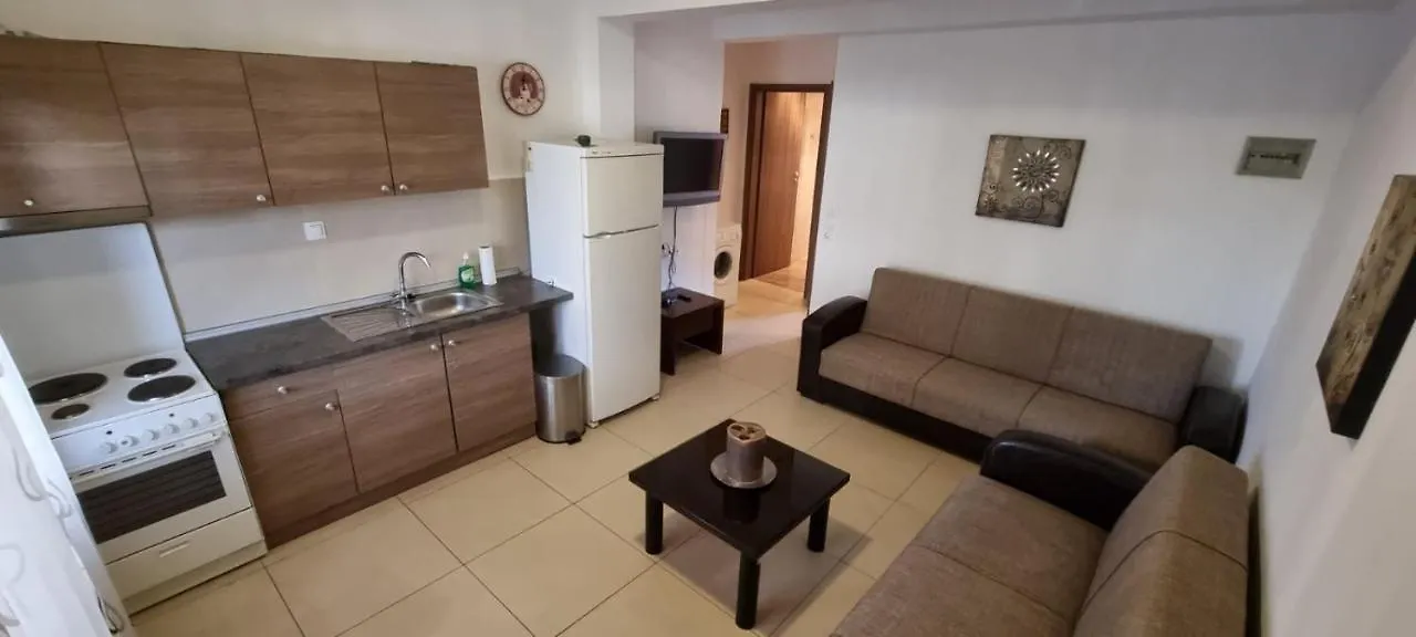 Apostolos Apartment Paralia Dionysiou 0*,
